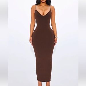 Chocolate brown fashion nova snatched midi dress